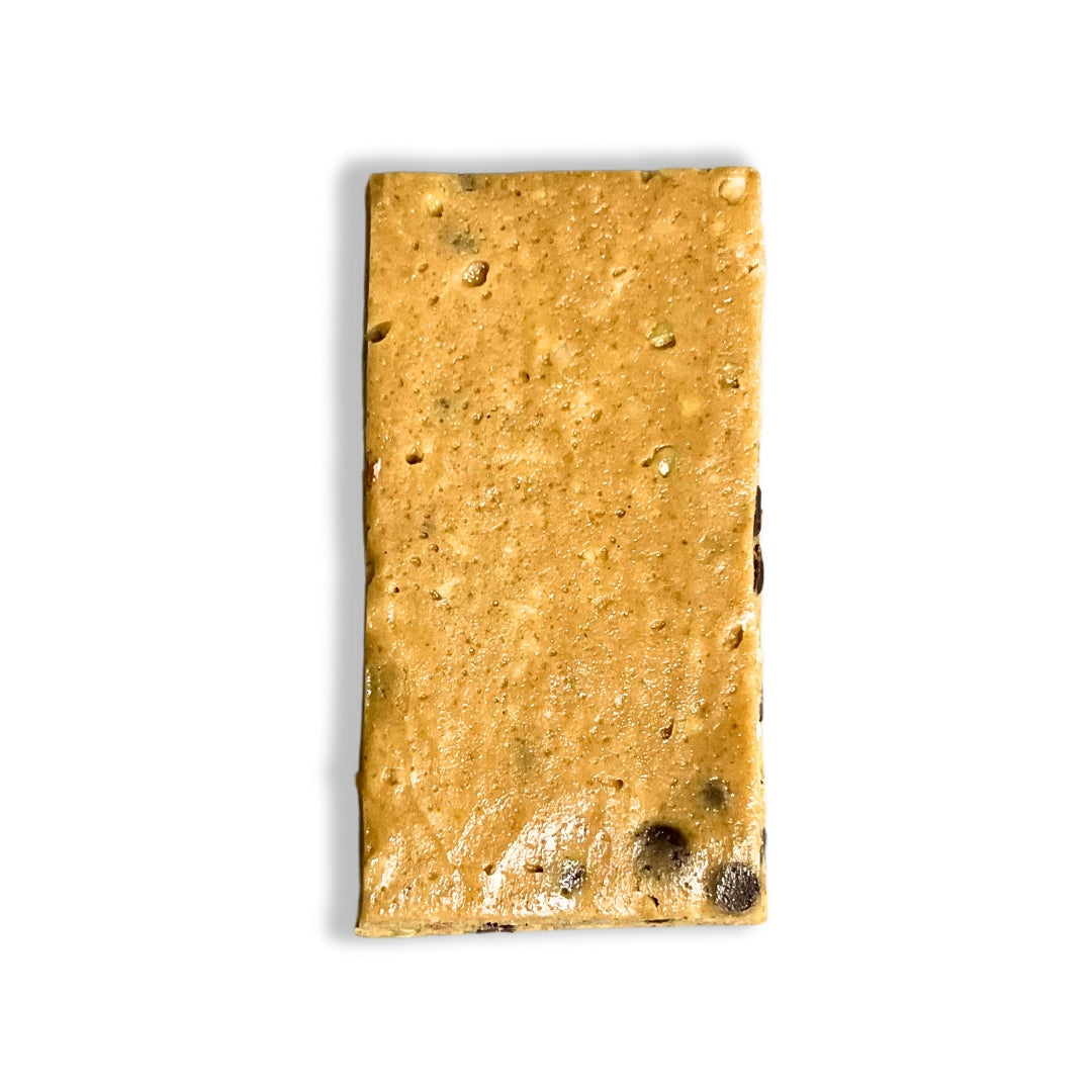 "Close-up of a Gone Bar, a nutritious energy bar packed with flavor, ideal for on-the-go snacks and fueling outdoor adventures.